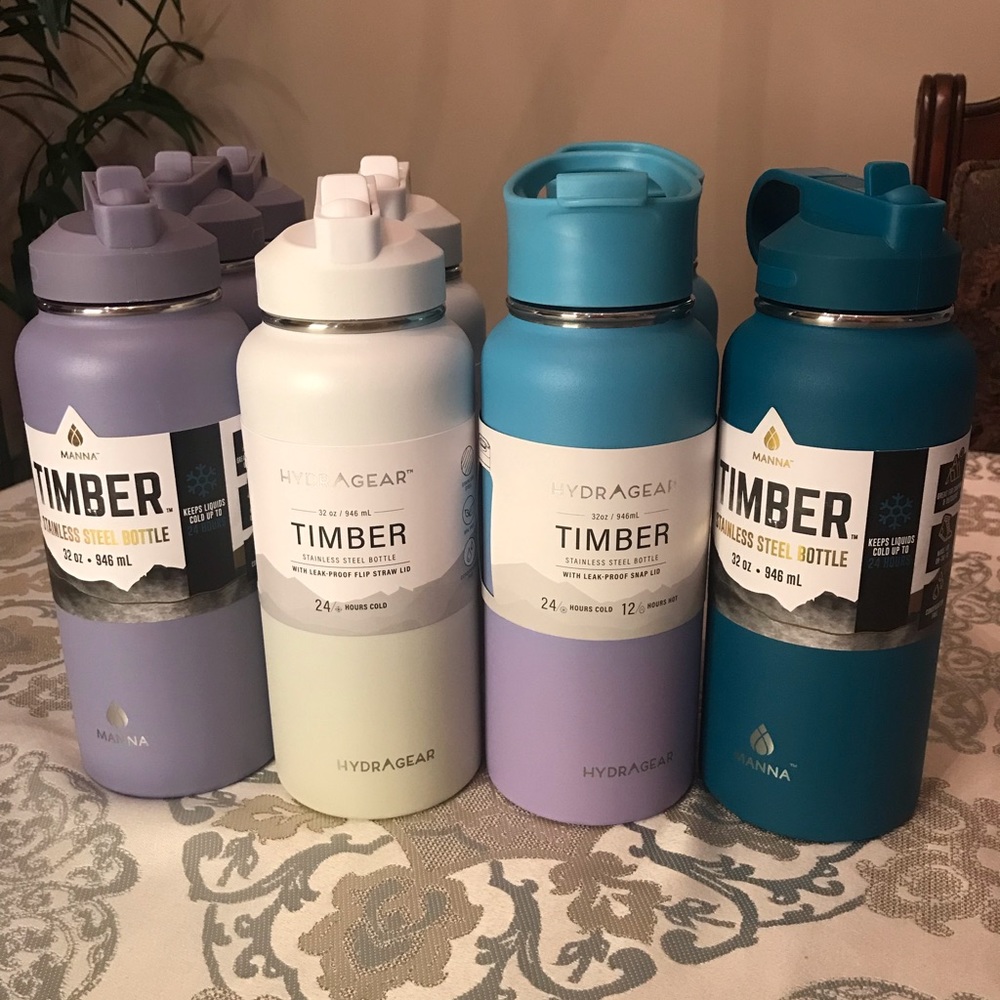 1 Manna timber water bottle